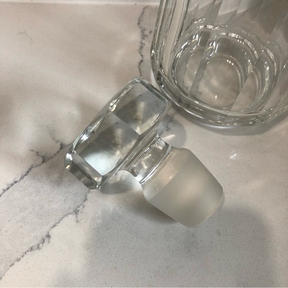 Swedish Art Deco Crystal Art Glass Decanter - Picture 6 of 12